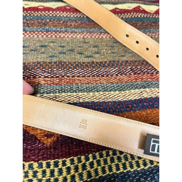 Trafalgar 1101TF71-602 Men's Burgundy Hand Polished Cortina Leather Belt 42 - Picture 6 of 7